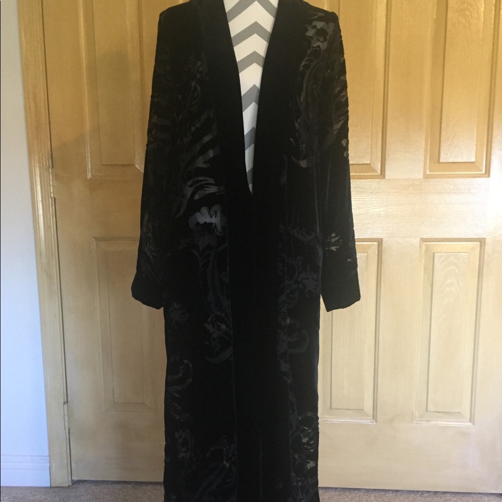 HM limited edition black robe